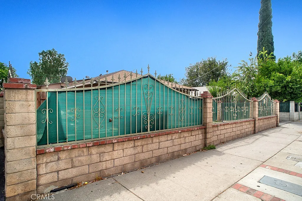 2 bed, 895 sqft, $2,900 — Photo 4