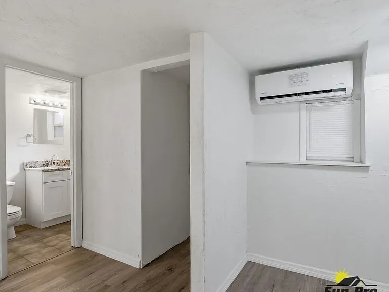 215 Live Oak Ave #1 — Photo 18