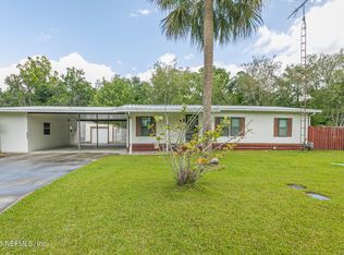 153 Elsie Dr E, East Palatka, FL 32131