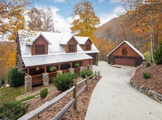 103 N Deer Ridge Ct, Arden, NC 28704