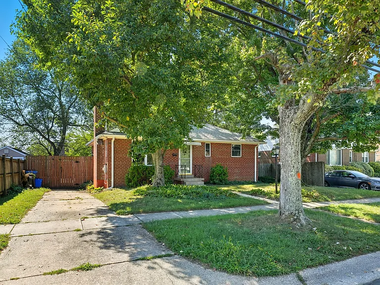 3306 Weller Rd — Photo 27