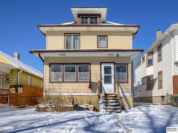 856 S 21st St, Omaha, NE 68108