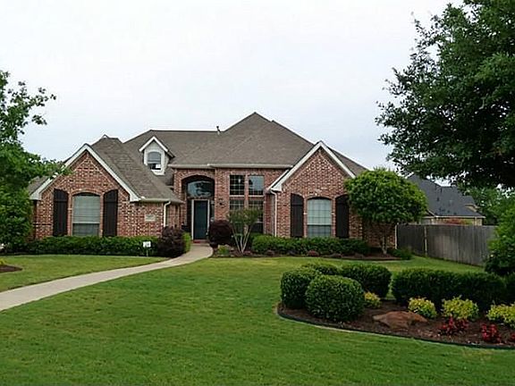 2nd image of 507 Remington Ct