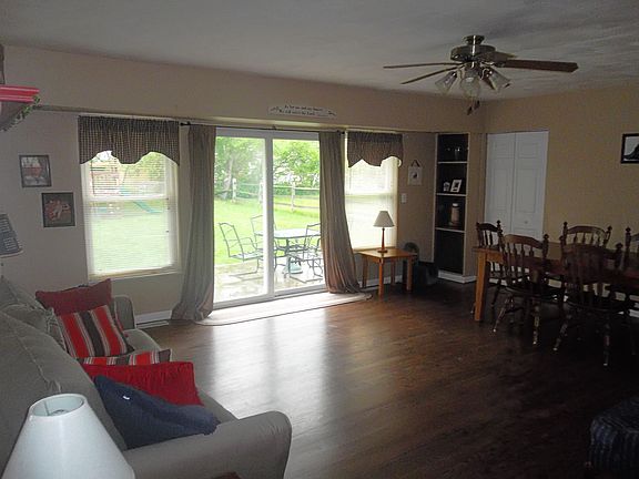 2nd image of 8392 Sunrise Ave