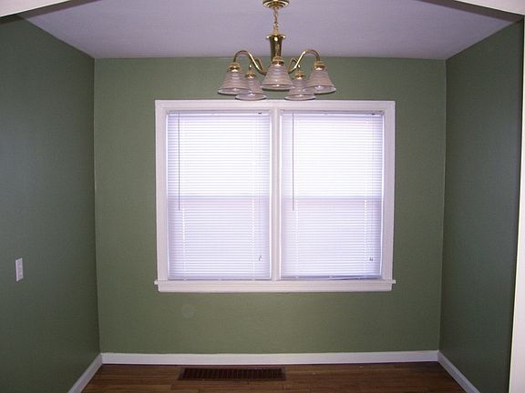 2nd image of 1361 Florence St