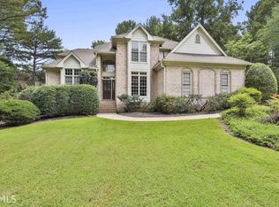 110 Kylemore Ct, Tyrone, GA 30290