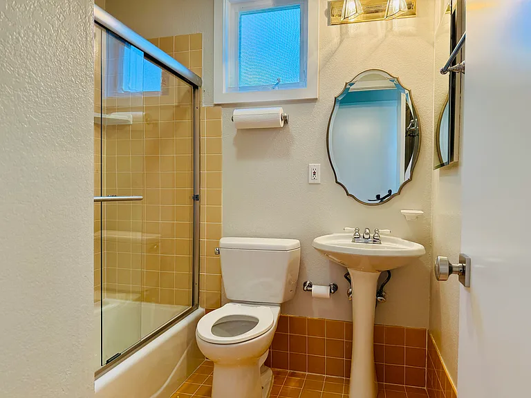 125 Park Rd #B — Photo 10