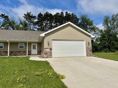 2123 ABBEY ROAD, New London, WI, 54961