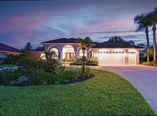 8125 Regents Ct, University Park, FL 34201