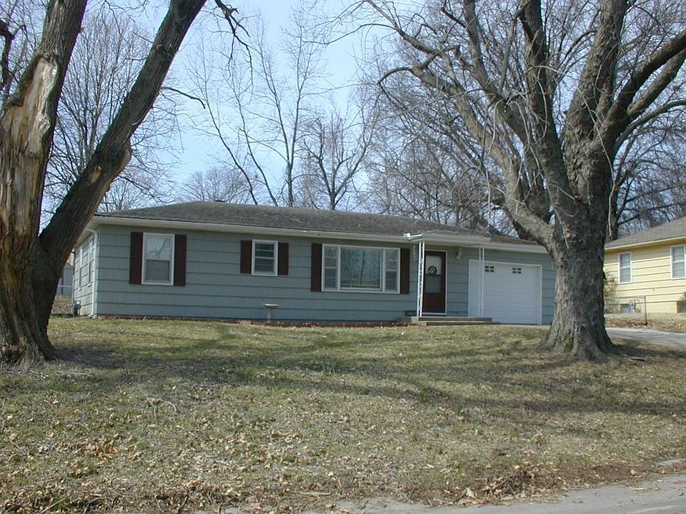 1st image of 2110 N 33rd St