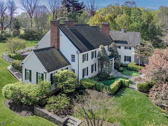 2nd image of 46 Sand Spring Rd