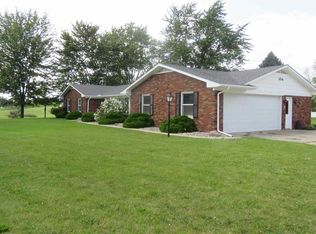 104 W Waits Rd, Kendallville, IN 46755