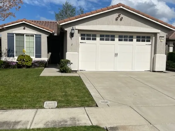 2331 Pepper Tree Ln, Manteca, CA 95336