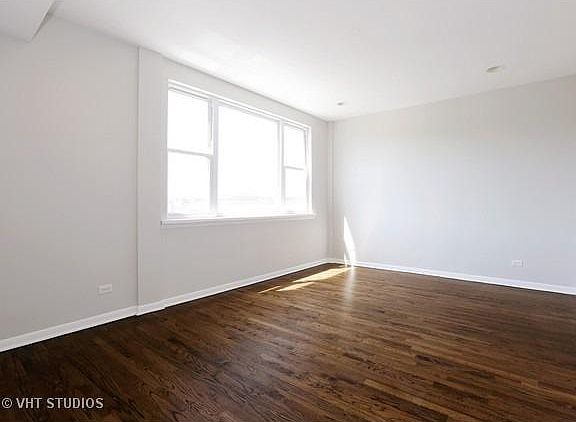 4th image of 6135 N Broadway St APT 304