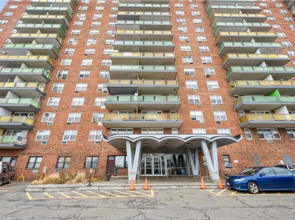 1841 Central Park Avenue #8M, Yonkers, NY 10710