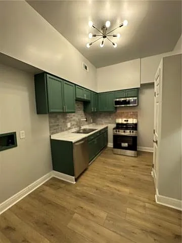 2334 Congress St — Photo 3