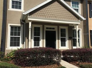 802 Carlyle Ln, Deland, FL 32724