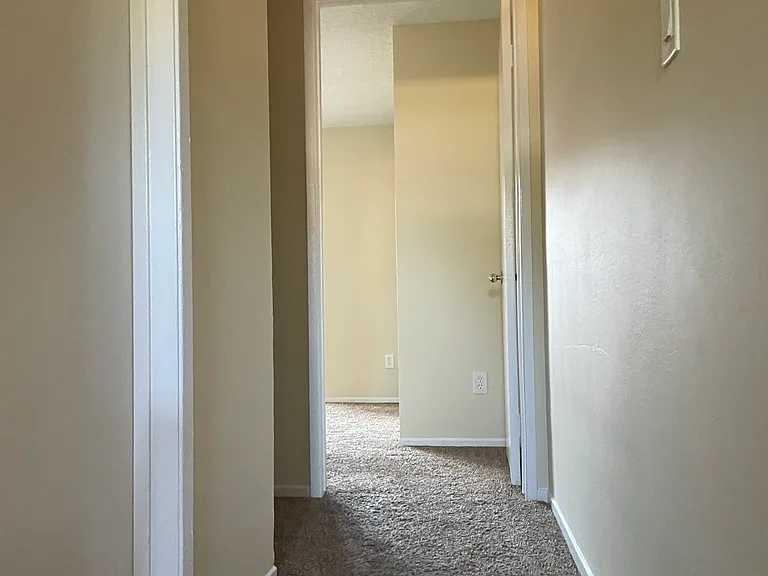 9575 Laurel Canyon Blvd #9 — Photo 15