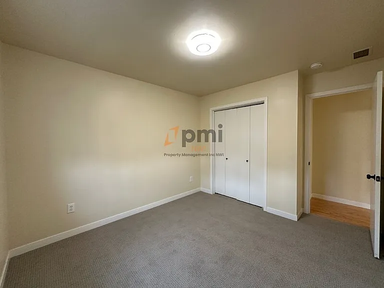 2836 W 63rd Ln — Photo 14