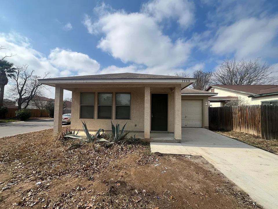 7703 Chatsworth