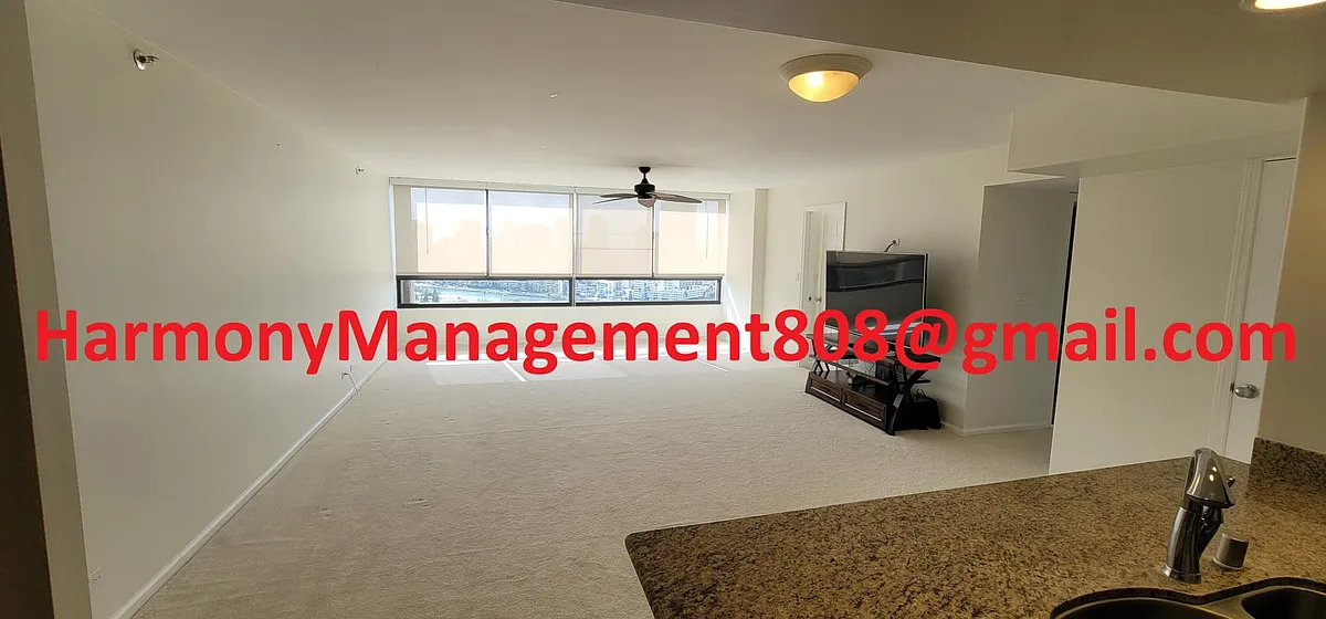 Living Room 1 - 581 Kamoku St #2506