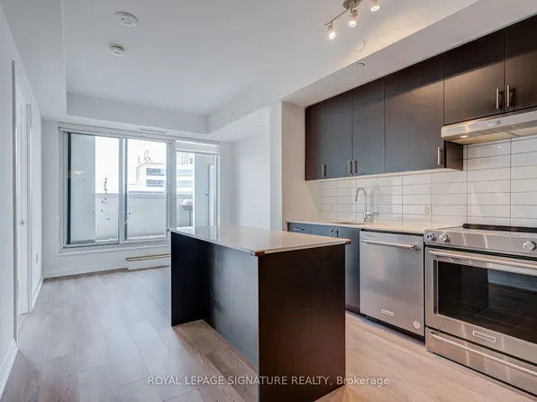 9000 Jane St, Vaughan, ON