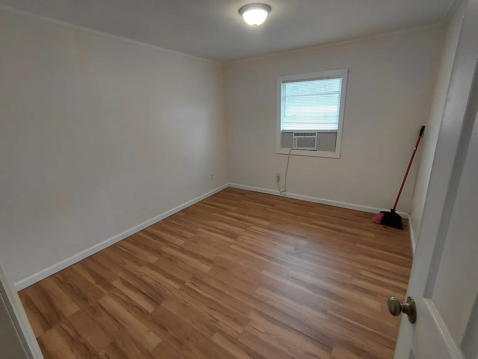 1 bed, $595 — Photo 4