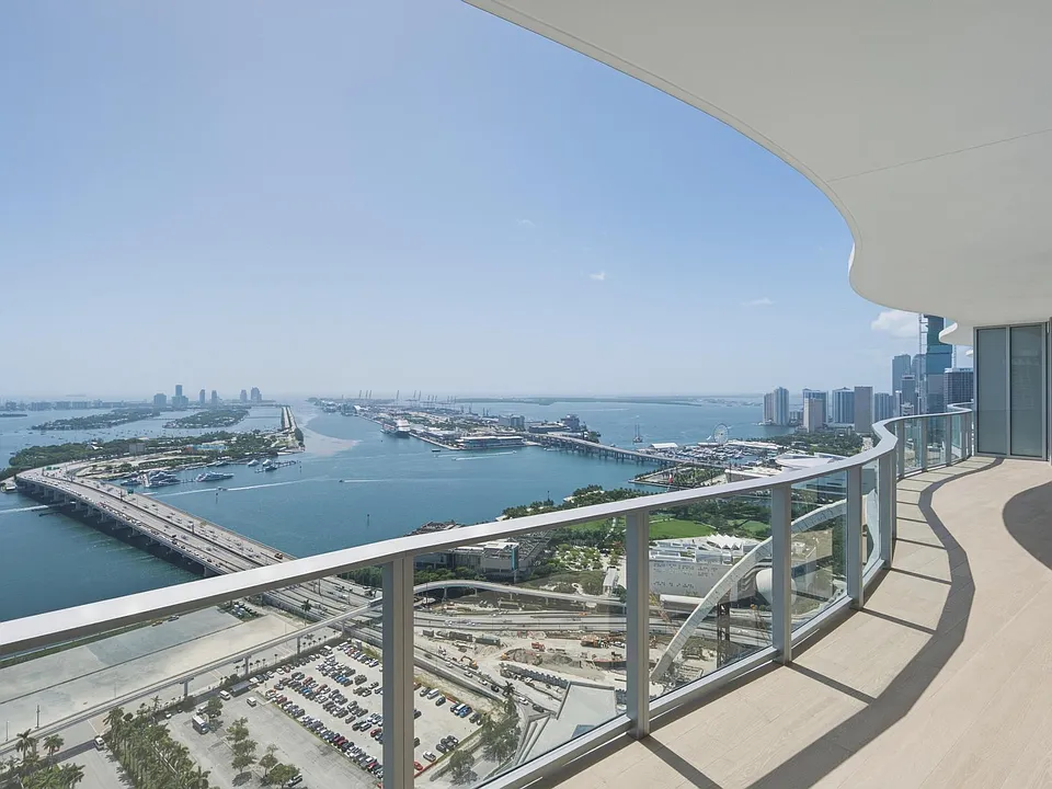 1400 Biscayne Blvd #4304