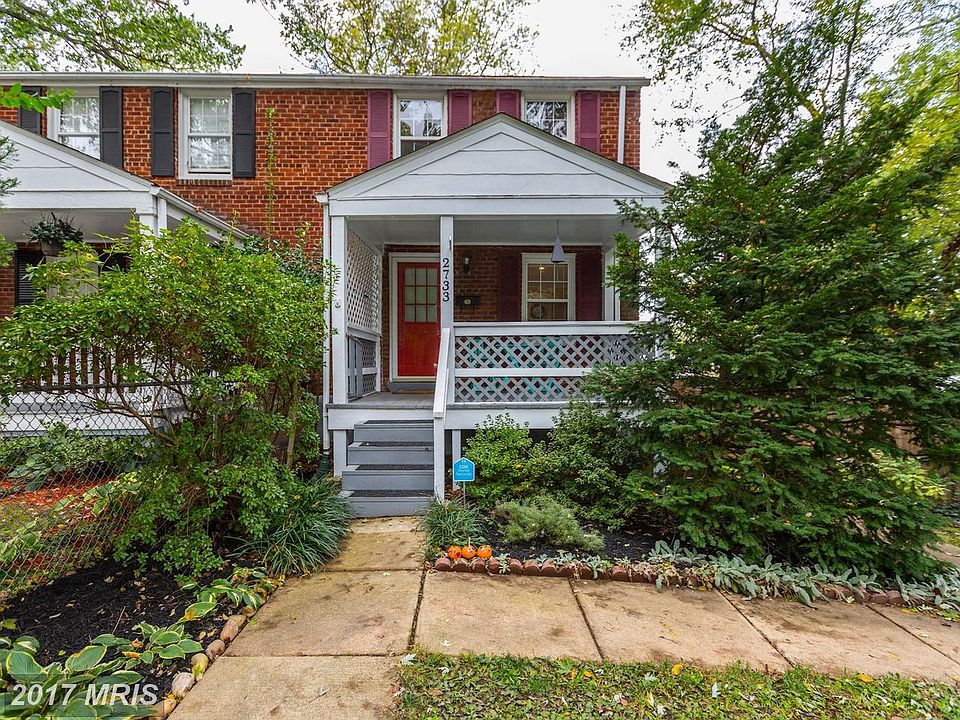 1st image of 2733 Farnsworth Dr