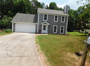 1370 Charter Oaks Ln, Lawrenceville, GA 30046