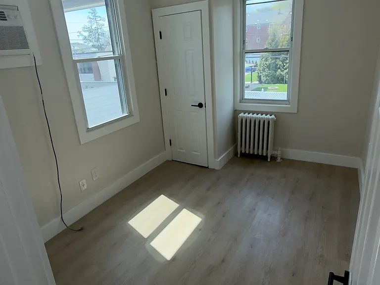 Morrissee Ave — Photo 7