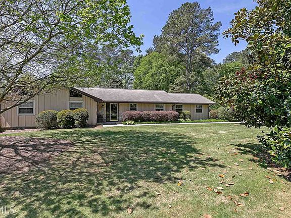 2nd image of 2347 Amber Woods Dr
