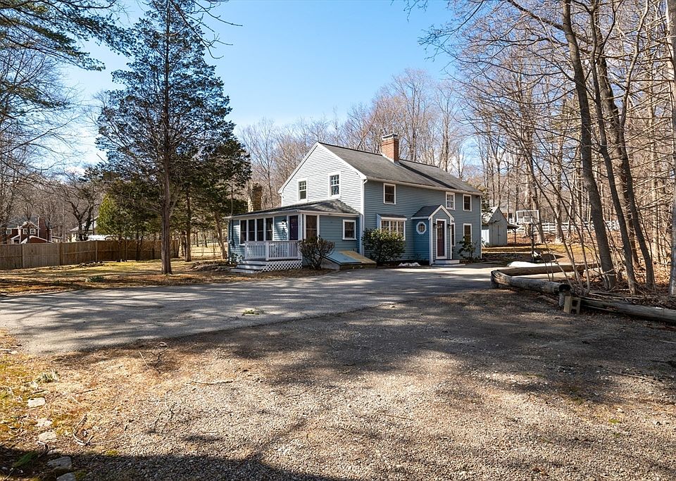 1st image of 133 Topsfield Rd