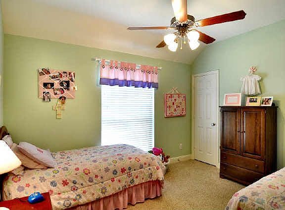 3rd image of 2313 Queen Morgan Ln