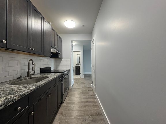 3rd image of 629 E 222nd St APT 4F
