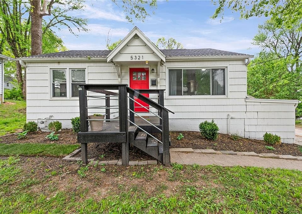 1st image of 5321 Roswell Ave
