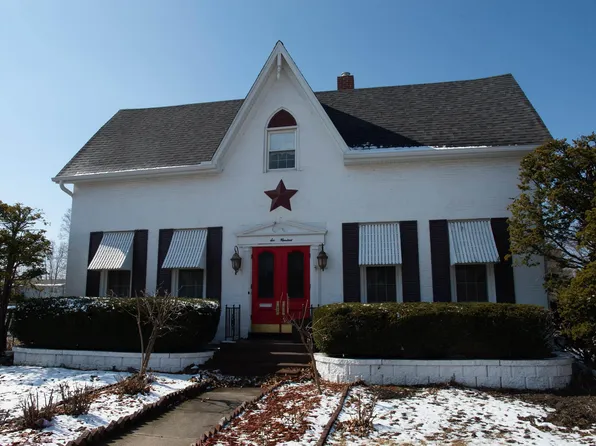 600 N Monroe St, Abingdon, IL 61410