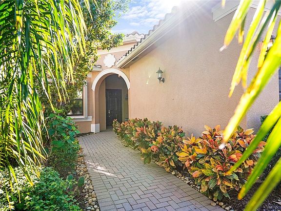 3rd image of 11552 Riverstone Ln