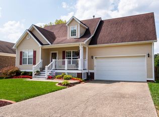 7210 Oakburn Dr, Louisville, KY 40258