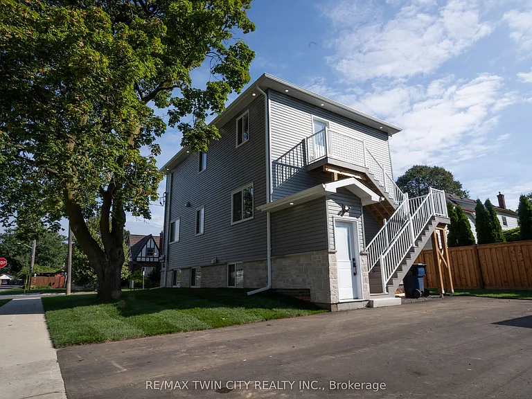 309 Nelson St #3 — Photo 16