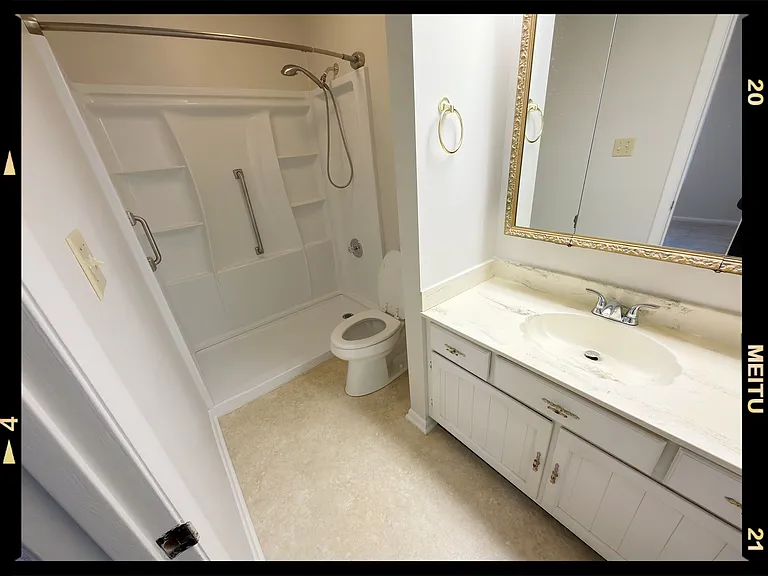 9529 Hidden Oak Way #5B — Photo 9