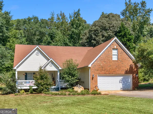 112 Bridgewater Dr, Jackson, GA 30233