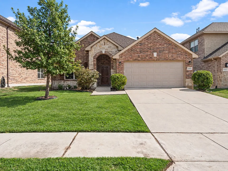 2640 Costa Mesa Dr