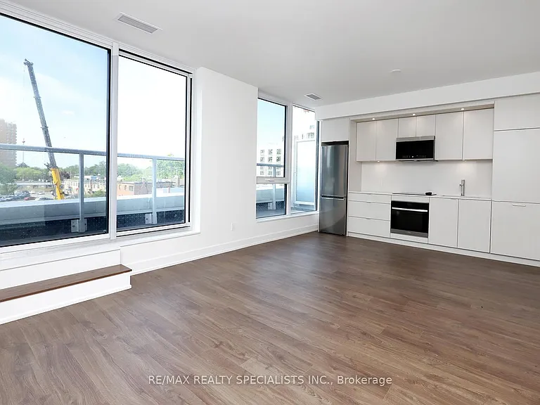 25 Cordova Ave #511 — Photo 8