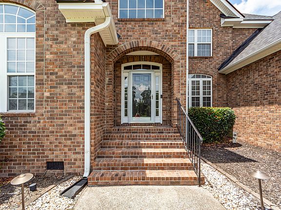 3rd image of 188 Shadowmoss Pkwy