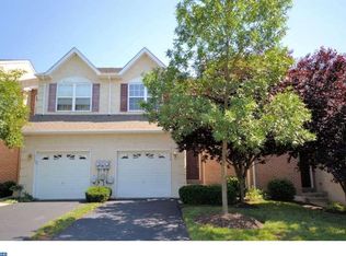 928 Vanguard Dr, Red Hill, PA 18076