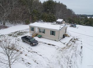 17 Village View Ln, Whitefield, ME 04353