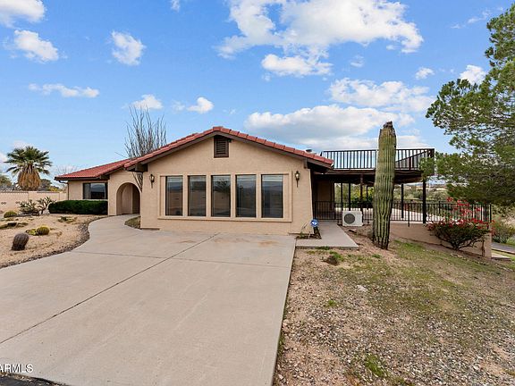 4th image of 2211 W WICKENBURG Way
