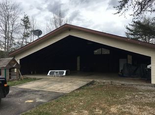 1108 Olympus Dr, Albany, KY 42602