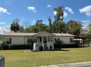 1951 Lanier Dr, Waycross, GA 31503